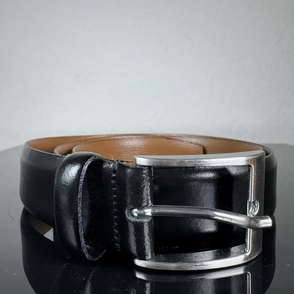 W. Kleinberg Mens Leather Dress Belt Sz 34 Silver Logo Buckle Black Office USA